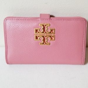Tory Burch Britten Wristlet